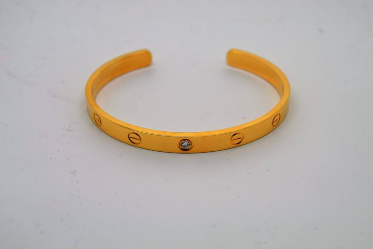 round bracelet